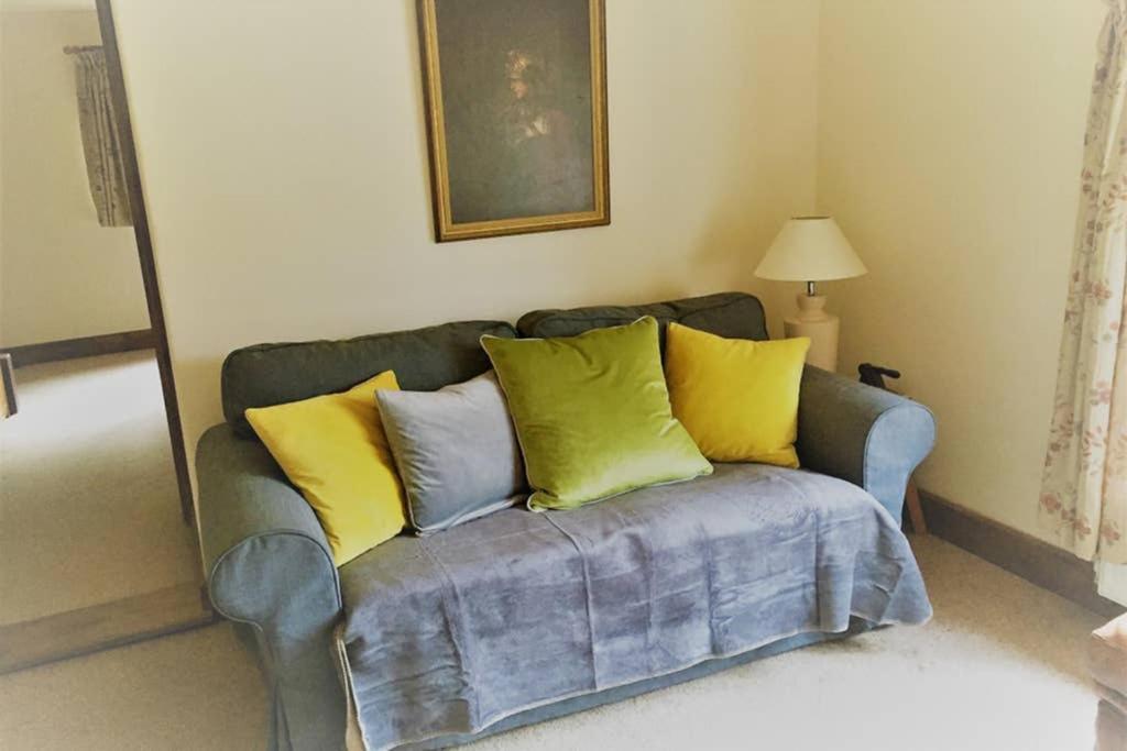 The Old Cowshed Annexe Apartment ทอนทัน ภายนอก รูปภาพ